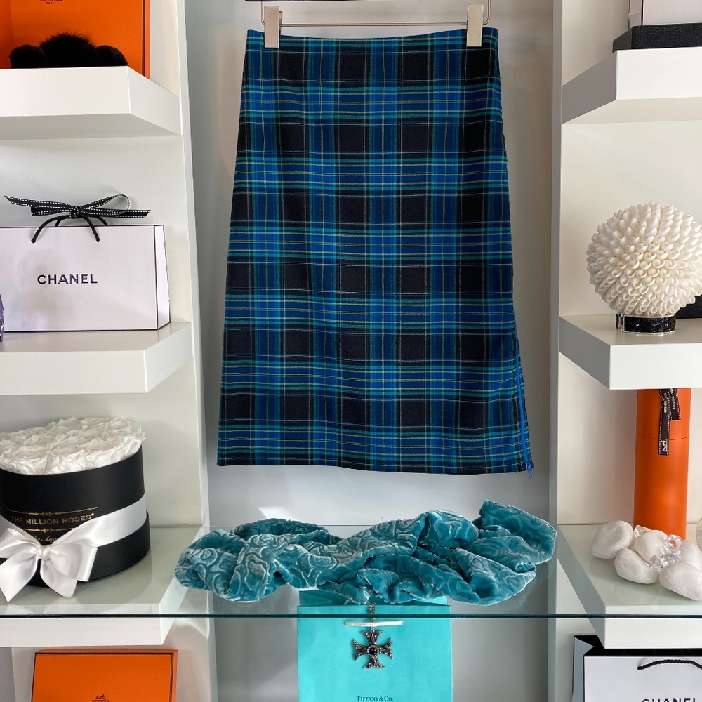 💙 RW&CO PLAID SKIRT NWOT